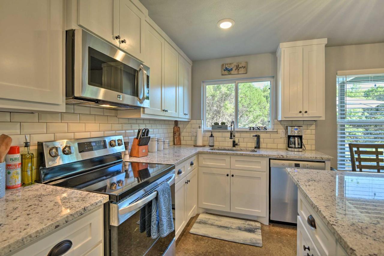 Granbury Home With Hot Tub And Furnished Patio! Ngoại thất bức ảnh